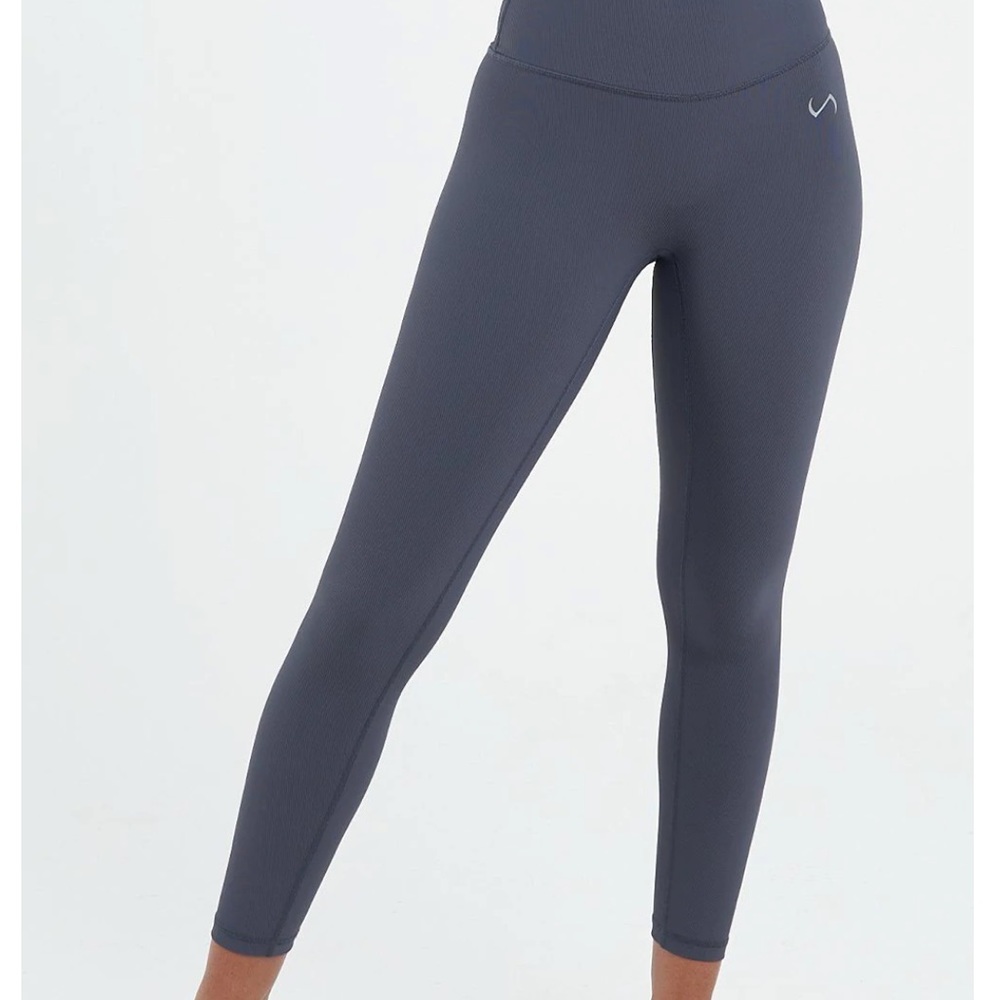 TLF Tempo Ribbed High Waisted Workout Leggings 2.0 ***ONLY WORN ONCE***